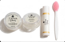 Load image into Gallery viewer, Coconut Haze lip care bundle